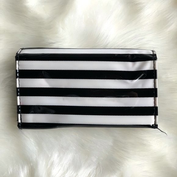 Compact wallet - Picture 2 of 5